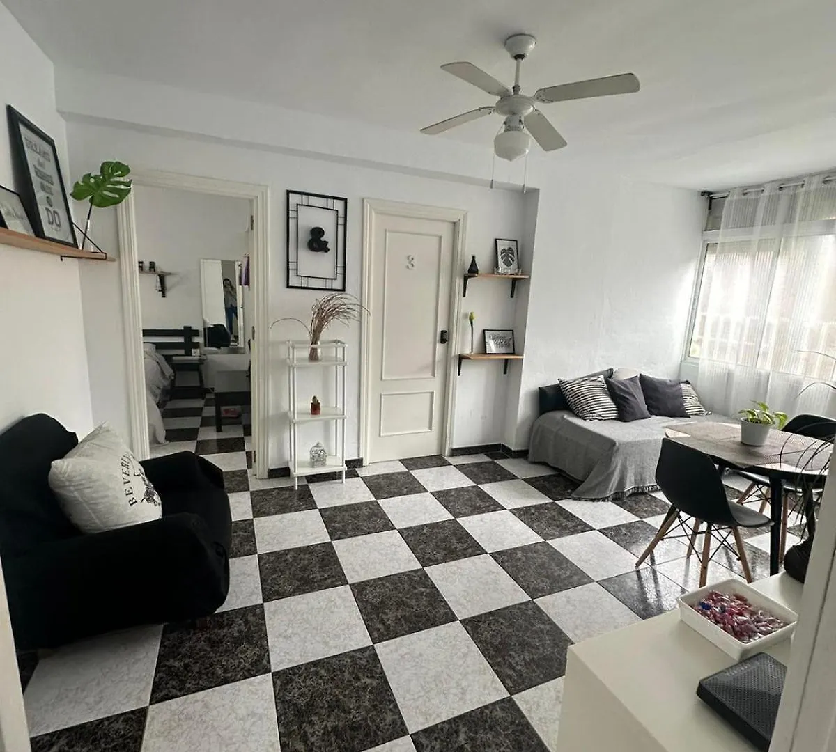 Ubytování v soukromí Habitacion Privada En Piso Compartido En 3 Planta Sin Ascensor No Es Piso Entero Fuengirola Španělsko